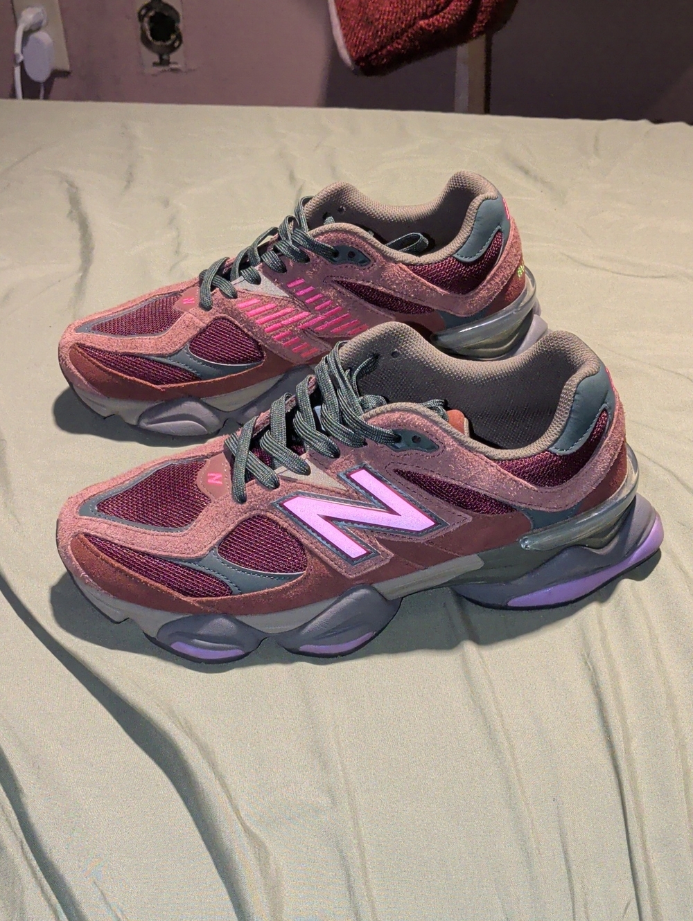 New Balance 9060 Mens Burgundy & Pink Mesh Suede Lace-Up Sneakers